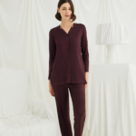 Desire Closet Uzun Kollu Boydan Düğmeli V Yaka Pijama Takımı