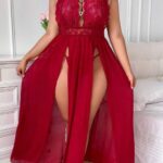 Desire Closet Büyük Beden Kırmızı Dantel İşlemeli Göğüs Detaylı Yırtmaçlı Fantezi Gecelik