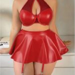 Desire Closet Büyük Beden Kırmızı Deri Görünümlü Jartiyerli Etekli Fantezi Takım