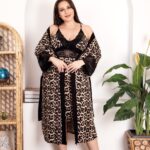 Desire Closet Büyük Beden Leopar Desenli Dantel İşlemeli 2'Li Gecelik Sabahlık Takımı
