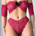 Desire Closet Fiyonk Detaylı Kırmızı Dantel Sütyen Külot Takım