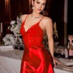 Desire Closet Kırmızı Dantel İşlemeli İnce Askılı Sırt Dekolteli Saten Mini Gecelik