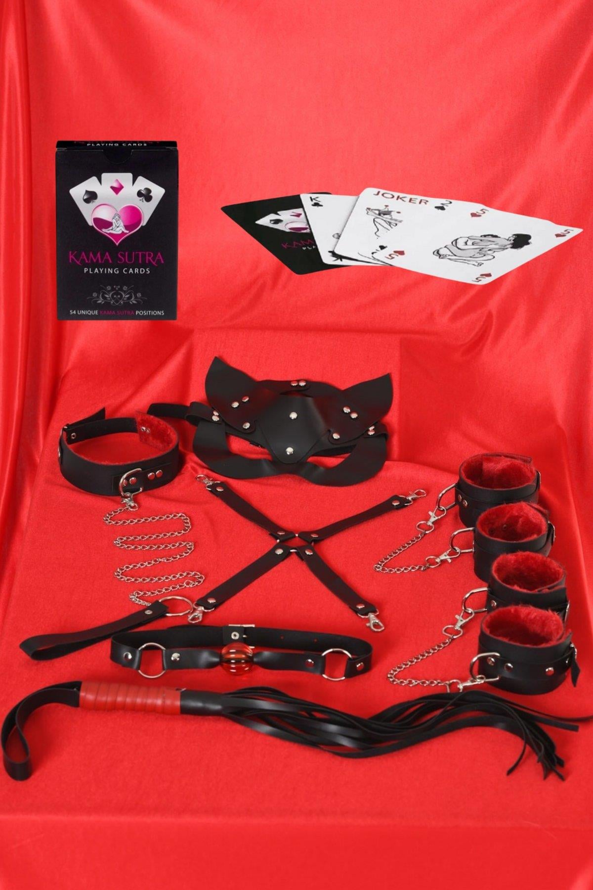 arias-closet-sexy-gorselli-oyun-karti-0752bf Sexy Görselli Oyun Kartı Kama Sutra 7'li Kırmızı Siyah Harness Set - Görsel 1
